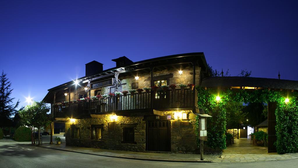 La Moncloa De San Lazaro Hotel Cacabelos  Exterior photo